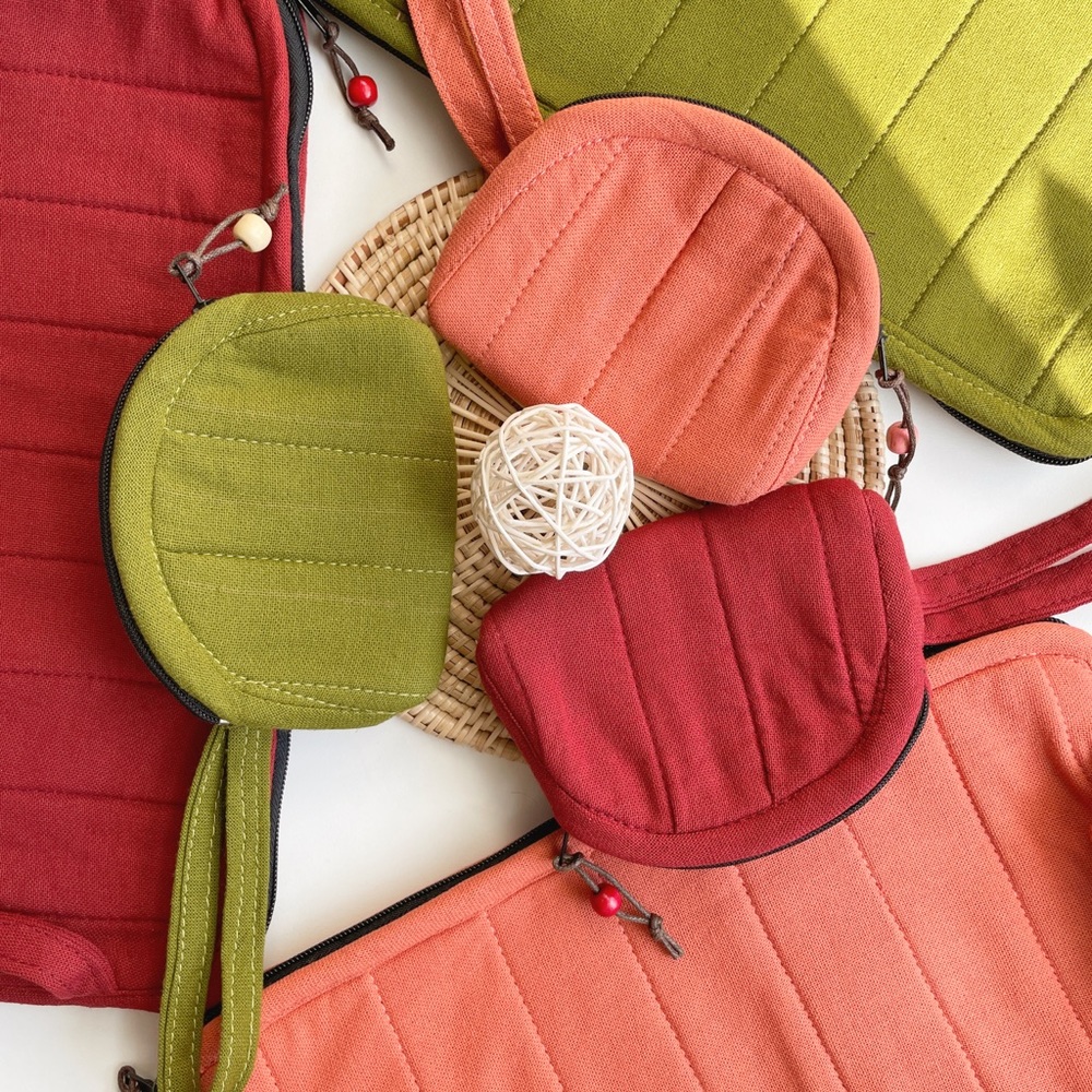 ($75/ 3 colors) NEW Sleeve case 13 in Laptop 💻 for holiday 🎁